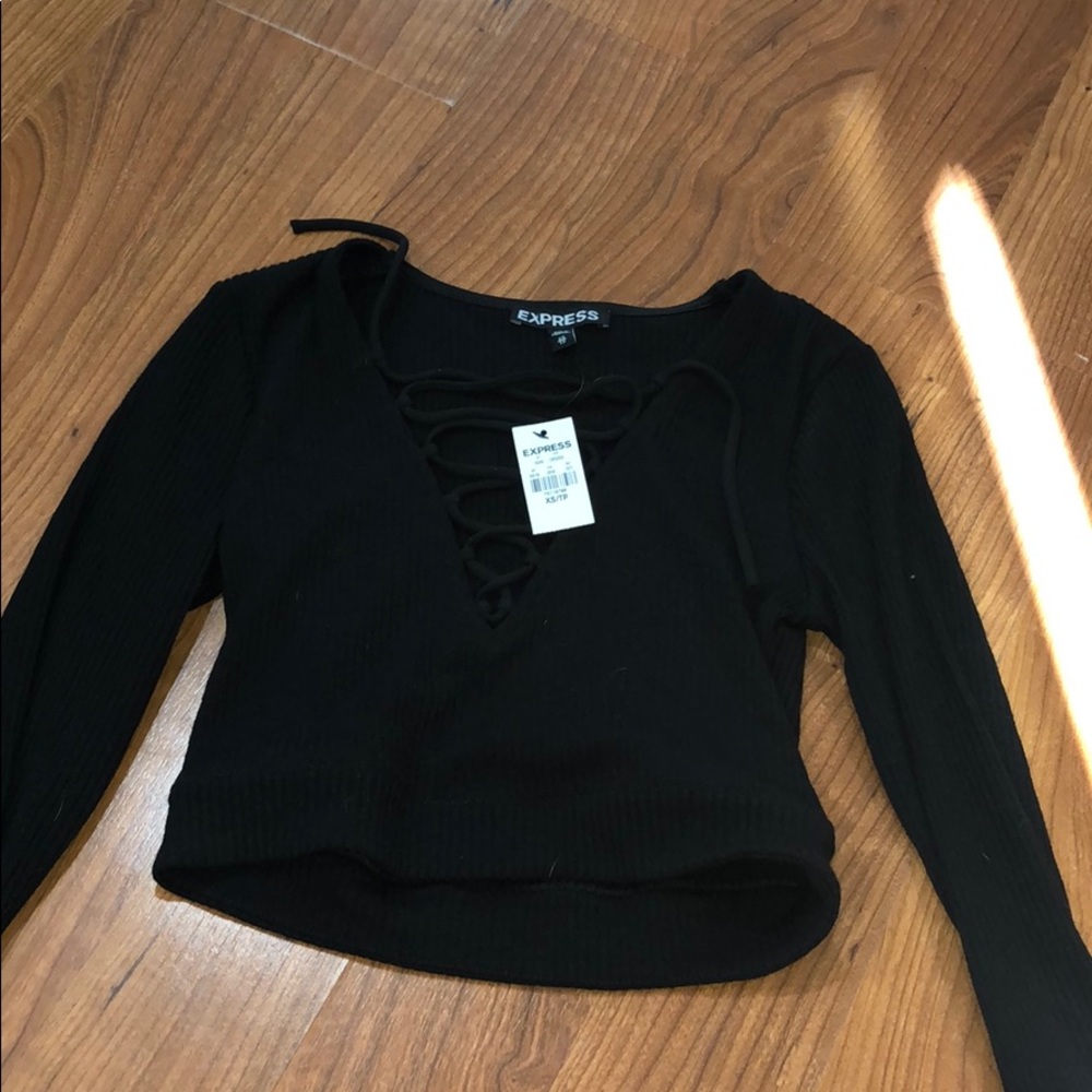 Long sleeve crop top
